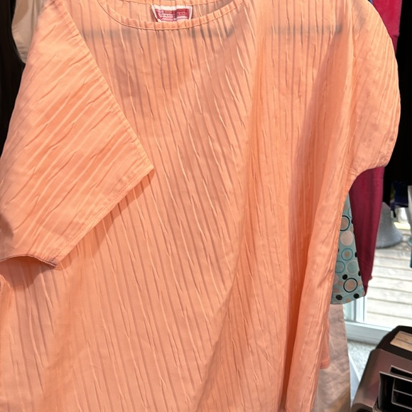PTP 26 inches length 25 inches light peach top - Picture 1 of 4